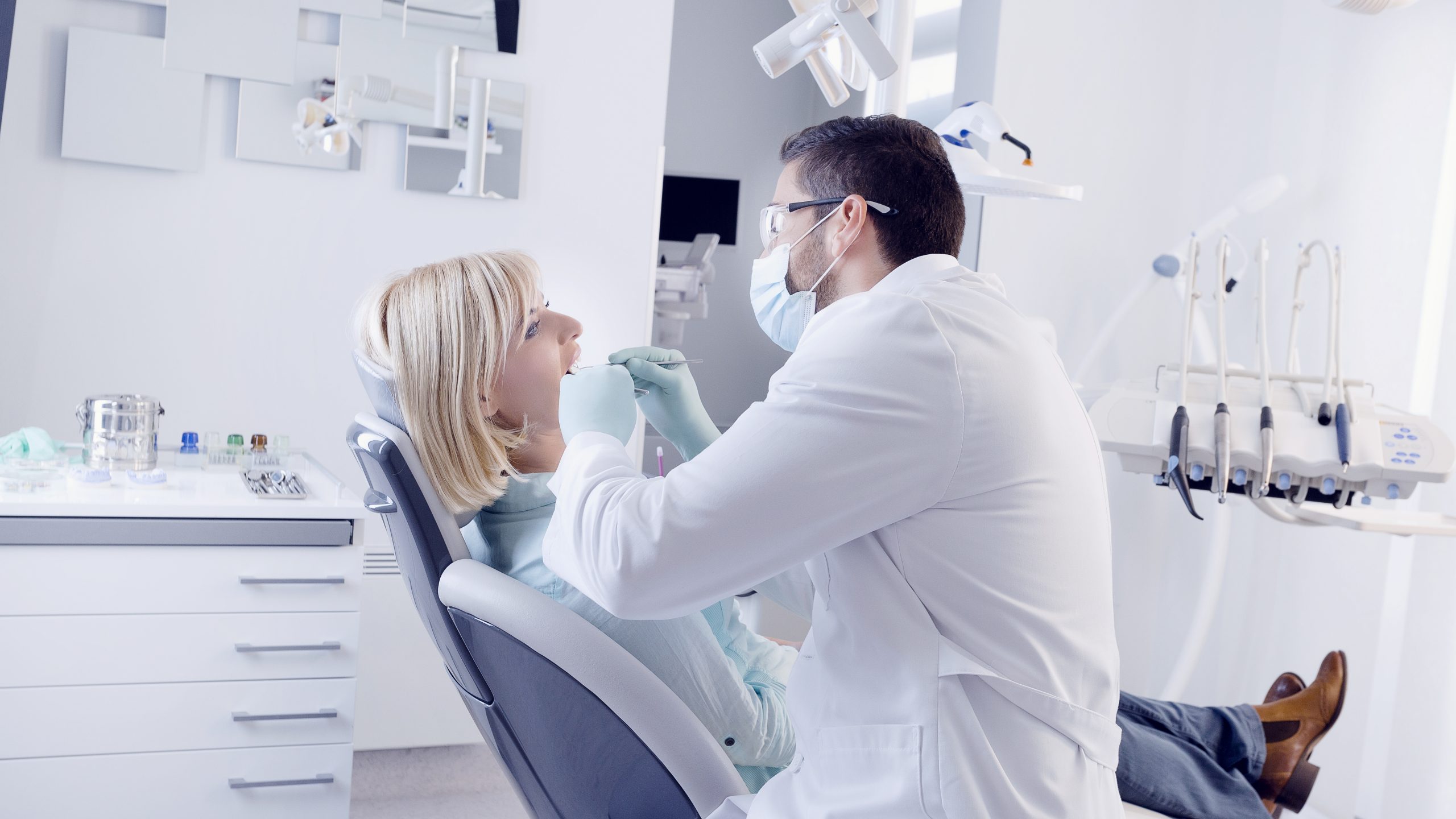 Dentist in Cottondale, FL